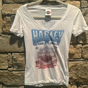 Harley-Davidson Women’s V-Neck T-Shirt Size Small